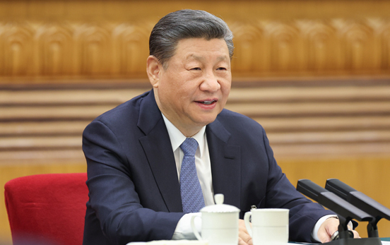 习近平：因地制宜发展新质生产力