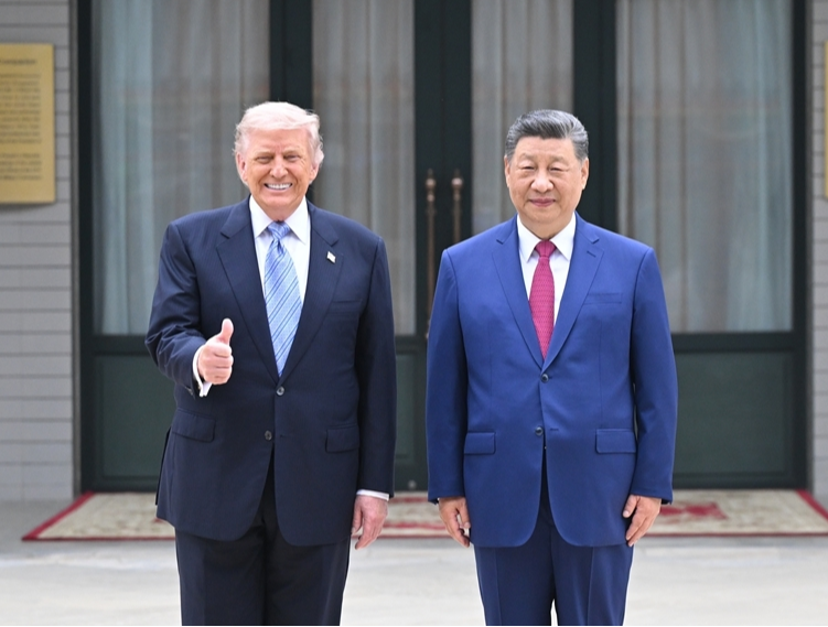 习近平同美国总统特朗普在中南海小范围会晤