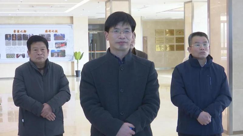 朱永亮率队到张江萧县高科技园参观考察