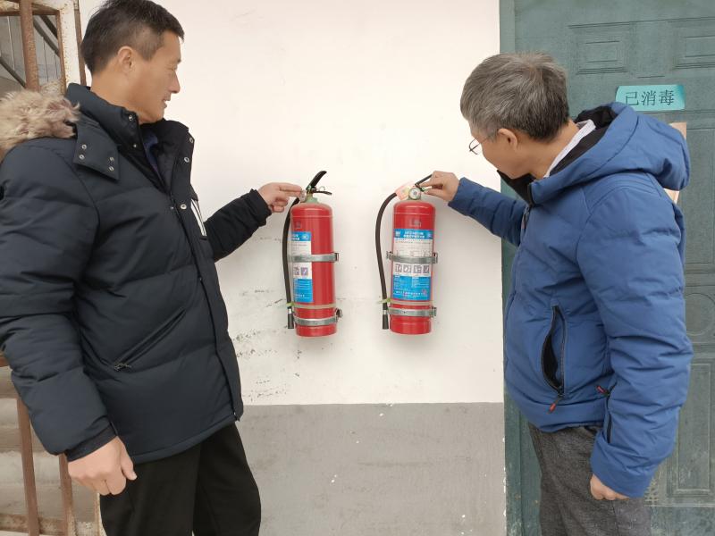 排除隐患筑牢防线萧县王寨中学开展宿舍安全隐患大排查活动